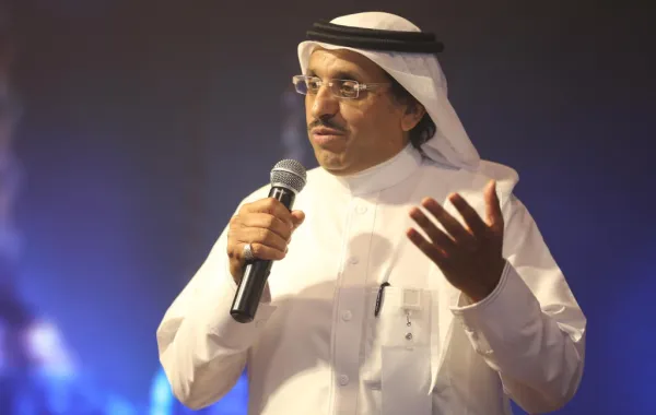 عملية جراحية تغيّب عبدالله العامر عن المهرجان العربي للإعلام السياحي