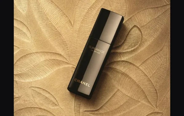 "سوبليماج لا بروج"  رذاذ منشّط وكثيف من شانيل CHANEL