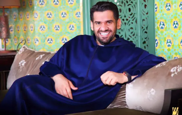 حسين الجسمي يهنئ المغاربة بمناسبة المسيرة الخضراء وتعليقات طريفة عليه