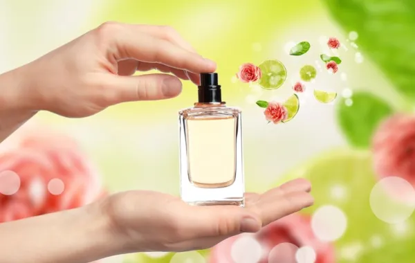 عطور مناسبة لصاحبة الشخصية المرحة