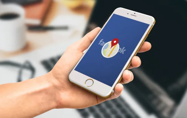 "فيس بوك" تطلق تطبيق Facebook Local
