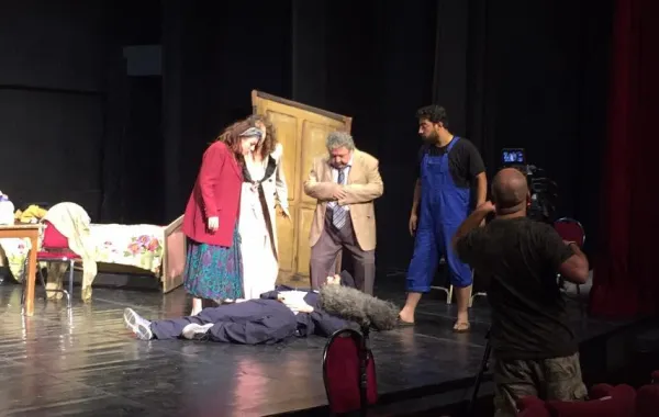 فعاليات "مسرح الشمس" تفتتح بالمسرحية "ادفع.. ما بدفع" في عمّان