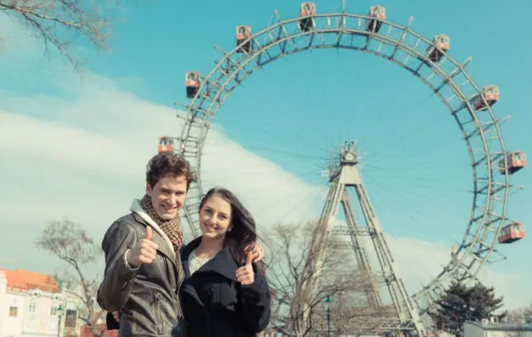 إطلالات من زاوية 360 درجة في 3 دوَّامات عالميَّة