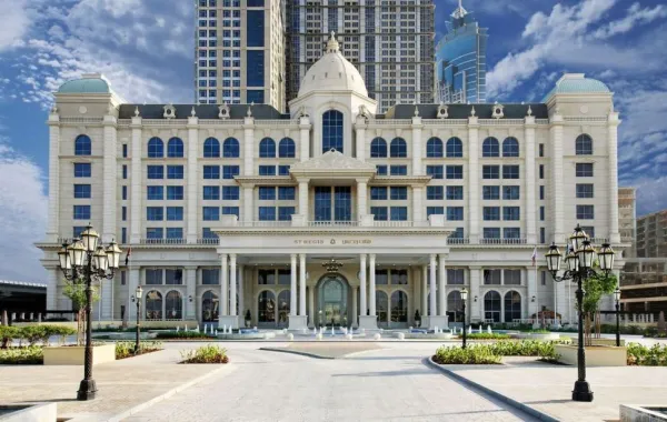 احتفالات اليوم الوطني في "سانت ريجيس" بدبي