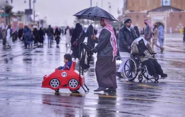أسبوع من الأمطار الرعدية في السعودية