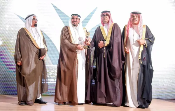 أمير القصيم يرعى جائزة الرس للأداء الحكومي المتميز