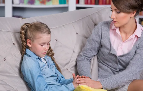 كيف تتحدثين لطفلك عن الموت