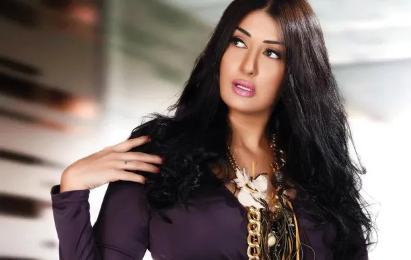 هؤلاء النجوم تخلوا عن غادة عبد الرازق