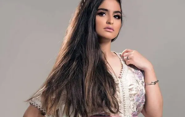 حلا الترك... نضوج إنساني وفني