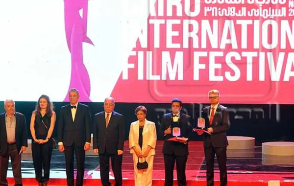 غياب الأفلام المصرية عن مهرجان القاهرة السينمائي وأفلام (+18) هي الأكثر
