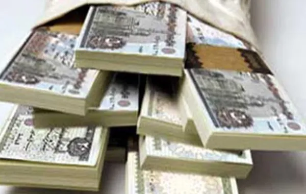 طالبة تقود عصابة لسرقة تبرعات علاج مرضى سرطان الثدي