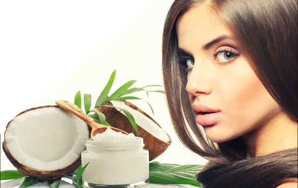 زيت جوز الهند ومنافعه على الشعر والبشرة