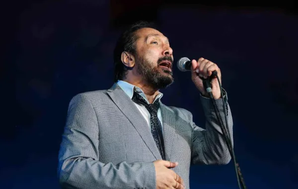 علي الحجار يغني باللهجة الخليجية للمرة الأولى.. وهذه هي التفاصيل