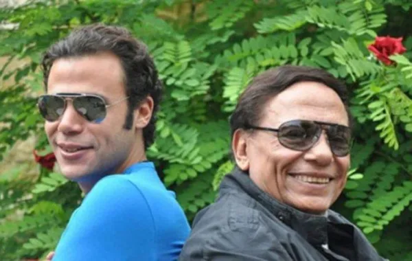 خاص: تفاصيل الخلاف بين عادل إمام ونجله محمد... هذه هي الأسباب