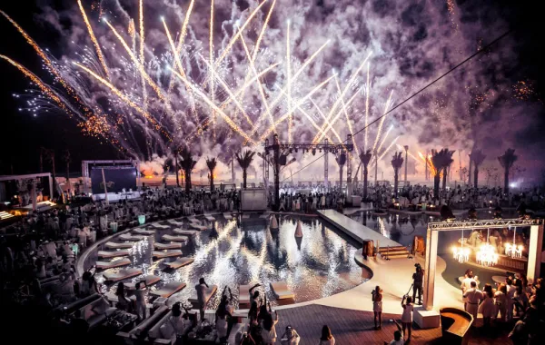 عروض مميزة احتفاءً برأس السنة الميلادية في منتجع وسبا "Nikki Beach"