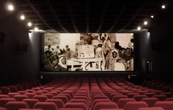 السينما السعودية ليست جديدة وسعر التذكرة من 3 إلى 10 ريالات