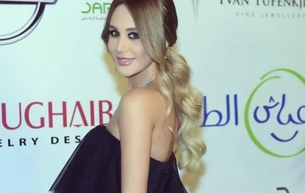 تسريحات شعر داليدا عياش ...أي منها تليق بها أكثر؟
