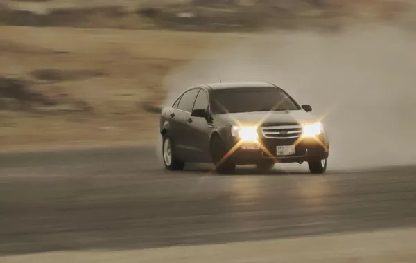 بالفيديو: "مفحط" يدعس مواطناً في جدة