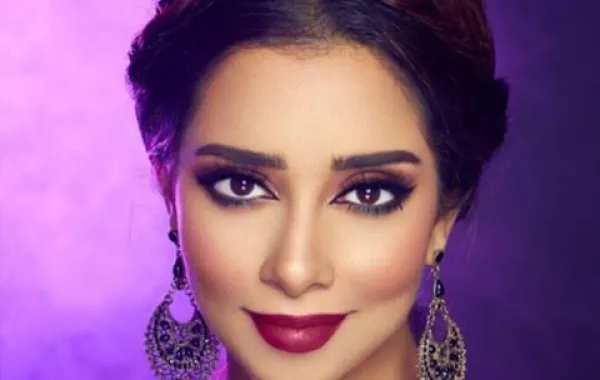 بلقيس تقوم برحلة في الصحراء.. فهل تجاوزت متاعب الحمل؟
