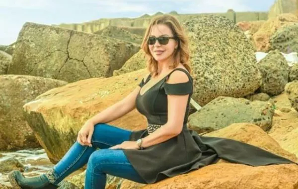 بالصور:  سوزان نجم الدين تجمع عائلتها في بيروت