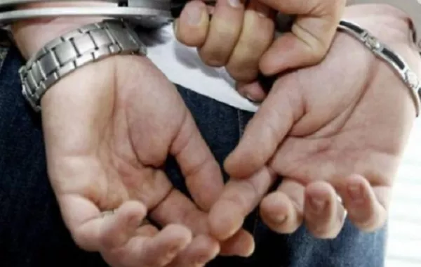 تظاهر بالخرس 12 عامًا ففقد القدرة على النطق فعليًّا