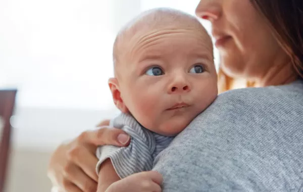 الولادة قبل الأوان تضيّق مجرى التنفس لدى الطفل
