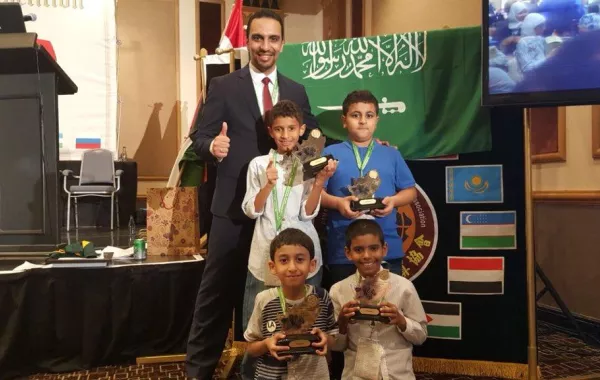 طلاب مدرسة أهلية يحصدون المركز الأول في الحسابات الذهنية