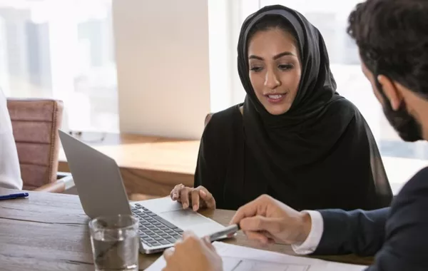 40% نسبة دخول المرأة قطاع العلاقات العامة