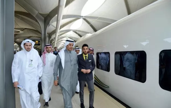 انطلاق أول رحلة تجريبية كاملة لقطار الحرمين من المدينة المنورة إلى مكة المكرمة