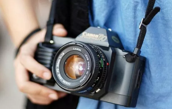 شروط الحصول على تصريح التصوير في الأماكن العامة