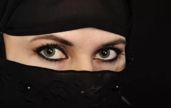 لخلعها زوجها.. سعودية تواجه السجن