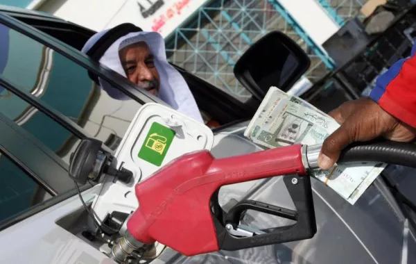 "حساب المواطن" يتحمَّل نسبة استهلاك الوقود