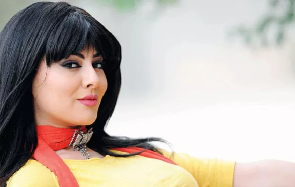 بالفيديو: شقيق حسين الجسمي يهدد مريم حسين مجدداً؟