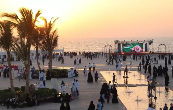 فعاليات الحديقة الثقافية تستقطب زوار واجهة جدة البحرية