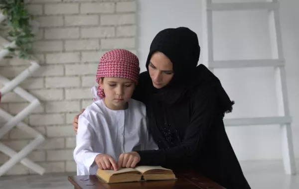 سعودية تبتكر "باركود" لاختيار الكتب المفيدة