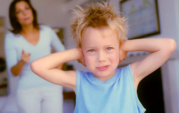 كيف أجعل طفلي العنيد ليِّناً؟