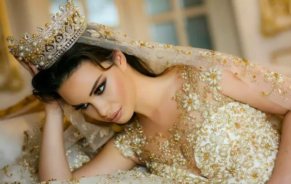 تسريحات شعر فخمة للعروس