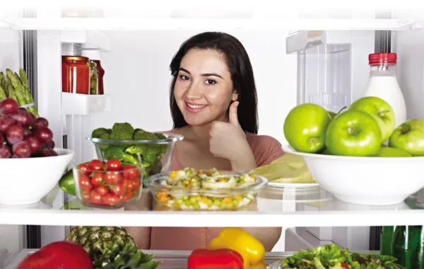 حيلة ذكية لكشف صلاحية الأطعمة في ثلاجتك