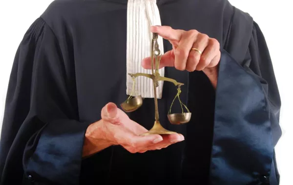 السماح للمحامين الخليجيين بمزاولة المهنة في السعودية