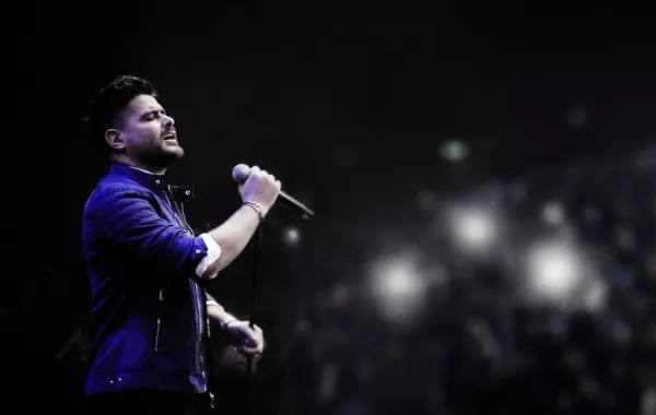 حصرياً: ناصيف زيتون مُنع من الظهور في كليب "منو شرط"!