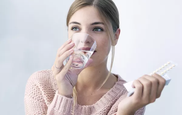 حبوب منع الحمل الطارئة.. متى أتناولها؟