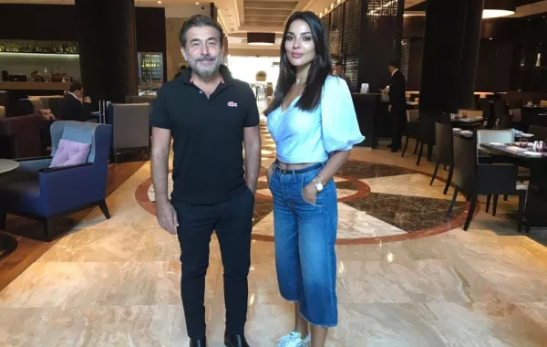 عابد فهد يطرح بوستر  مسلسل "طريق" ويتلقّى تهنئة من زملائه