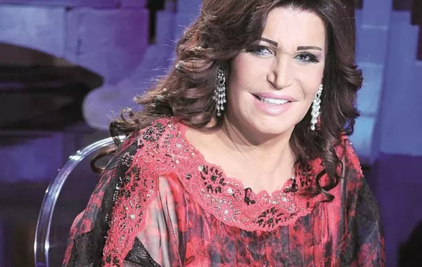هل تفكر نجوى فؤاد بالعودة للرقص الشرقي؟