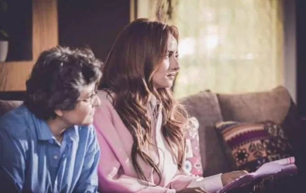 هل يقف أحمد عز وراء كشف دور زينة في فيلمها الجديد؟