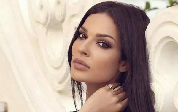 نادين نجيم تغادر المستشفى اليوم وهذه رسالتها إلى محبيها