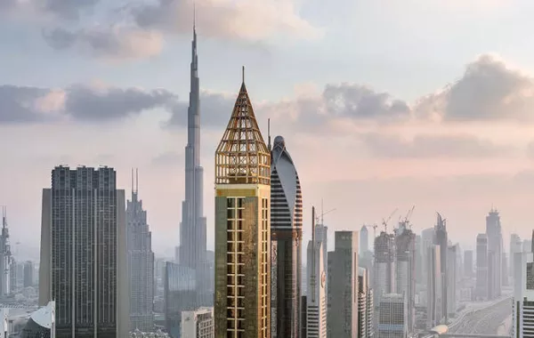دبي تفتتح أطول فندق في العالم