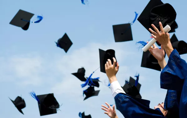 "موهبة" تؤهل المتفوقين للقبول في الجامعات الأمريكية