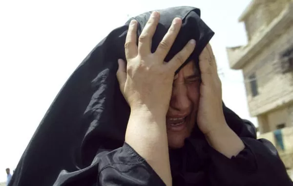 بالصور.. خفايا بيع الأطفال عبر «الإنترنت» في مصر