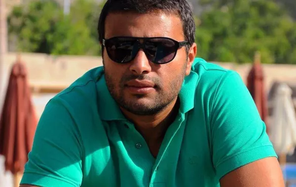 رامي صبري في أوّل حفل له بعد خروجه من السجن... لهذه الأسباب حضر مبكراً