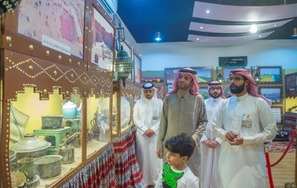 معرض عيون الجواء في "الجنادرية" يستعرض معلقة عنترة